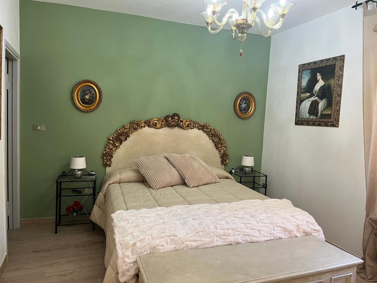 Affittacamere Il Piccolo Borgo Фоліньо Екстер'єр фото